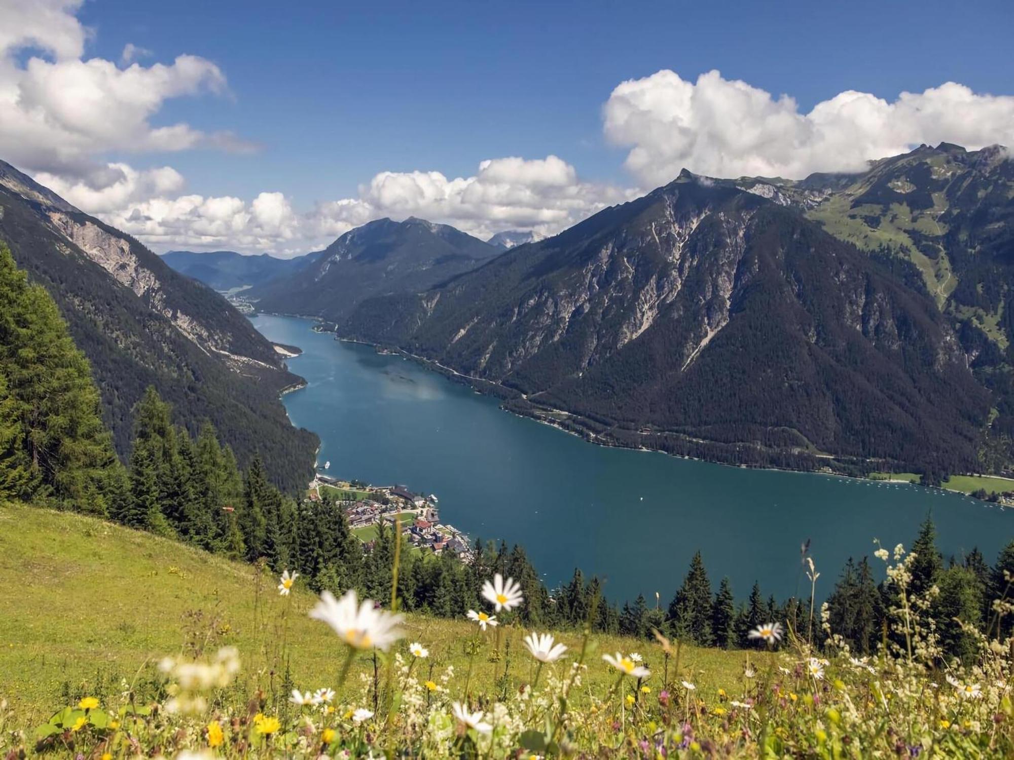 Apartment At The Achensee With Balcony Or Terrace 外观 照片